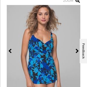 NWT Miraclesuit Surplice Tankini Swim Top Petal Play 36DD